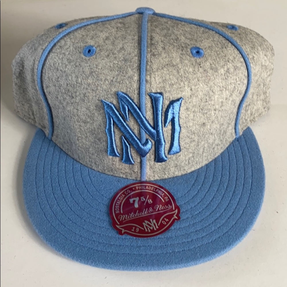 COPY - Mitchell & Ness Fitted Hat